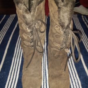 Khombu lace up boots